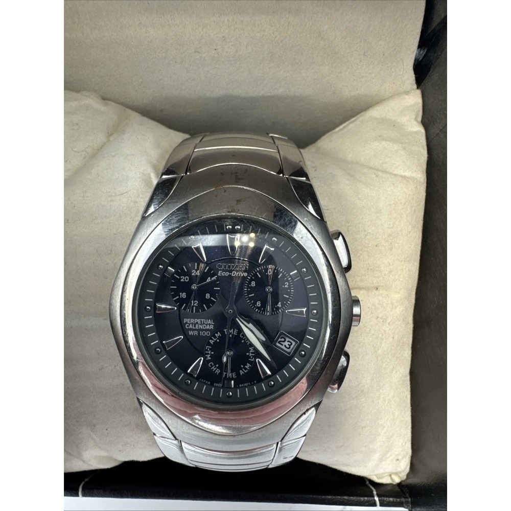 Citizen Men's Eco-Drive Chronograph Alarm P.Calendar Bracelet Watch E810-H27074